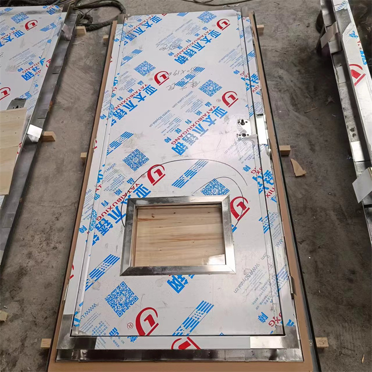 济南购买铅门需要考虑的问题