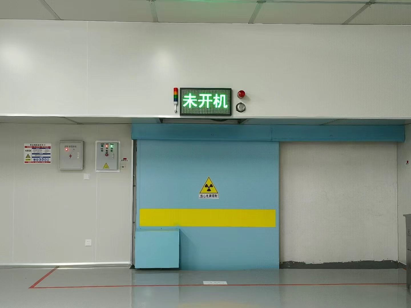 济南铅门是什么材质